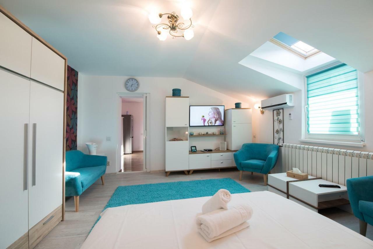 Queen Holiday Apartment Bukarest Eksteriør billede