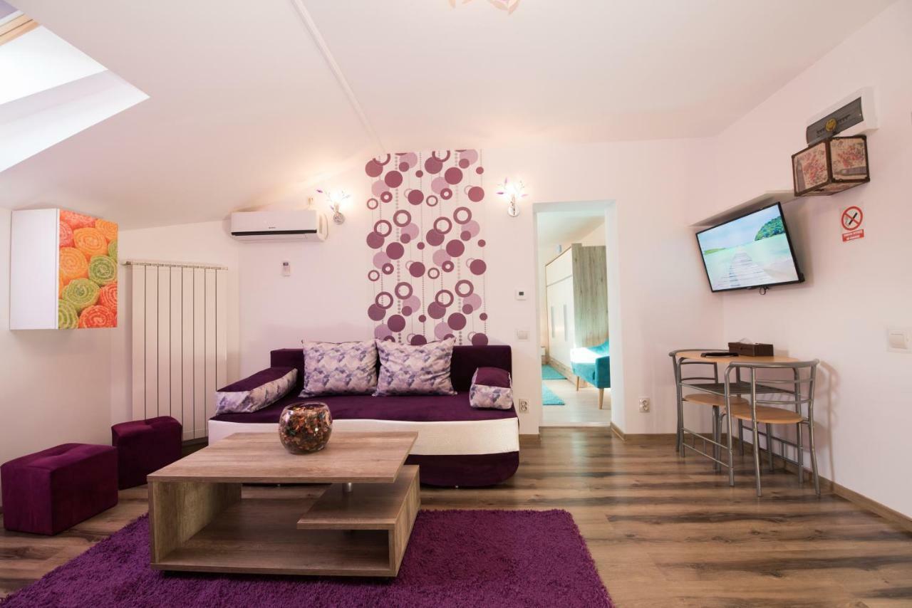 Queen Holiday Apartment Bukarest Eksteriør billede